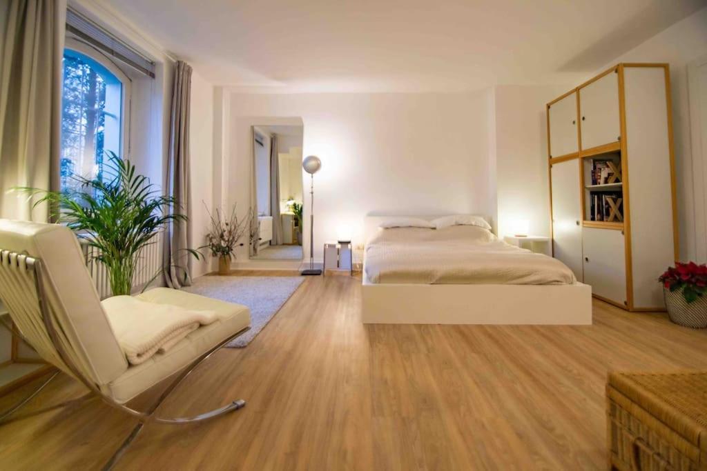 Ground Floor In Villa In Charlottenburg Garden View Berlin Exterior photo