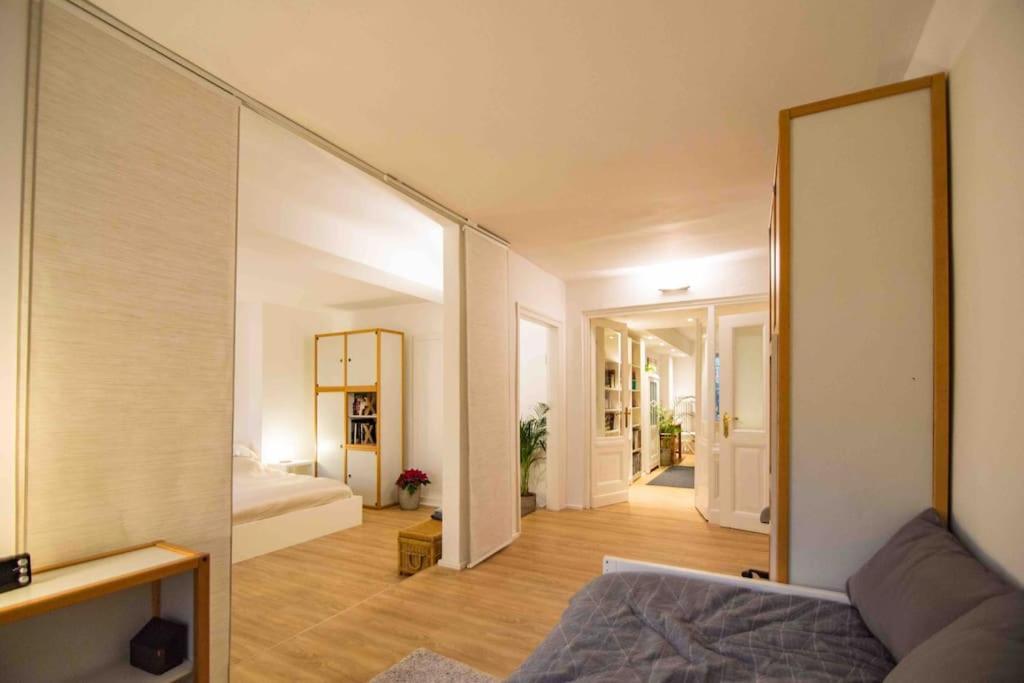 Ground Floor In Villa In Charlottenburg Garden View Berlin Exterior photo